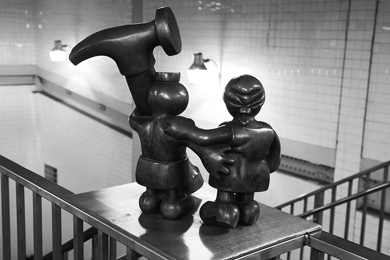 Subway Token Figures : Art : Subway : New York : Tom Otterness : New York : Personal Photo Projects :  Richard Moore Photography : Photographer : 